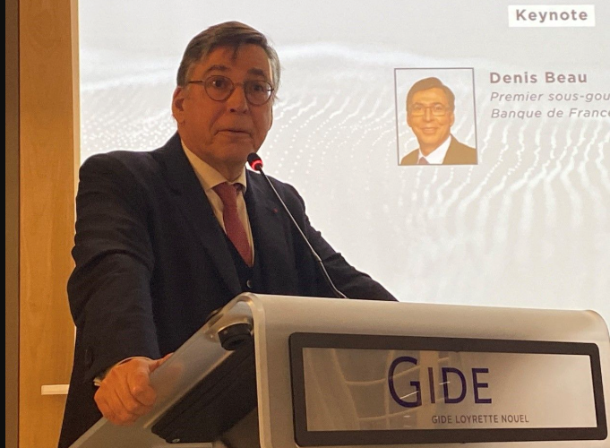 法国双线加码加密监管：稳定币限流与自托管申报并行