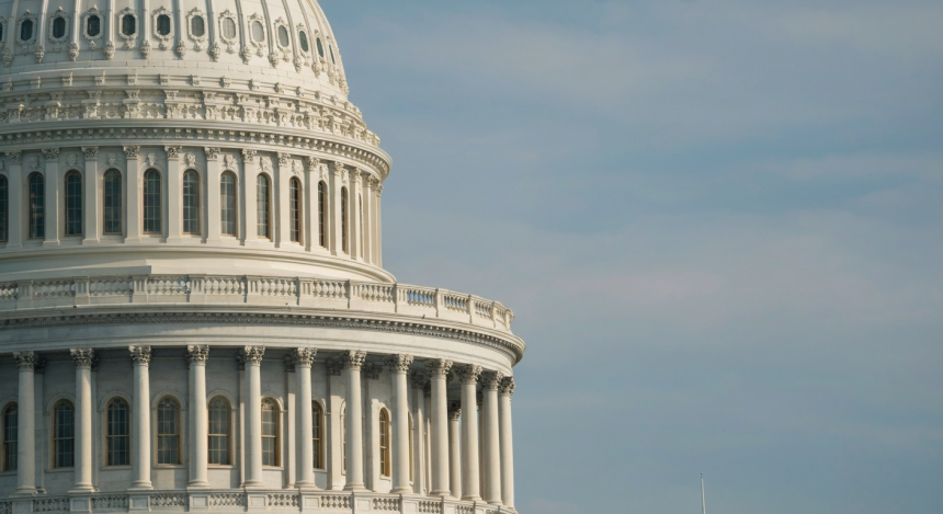 加密行业政治资本加速布局，初选战场悄然升温