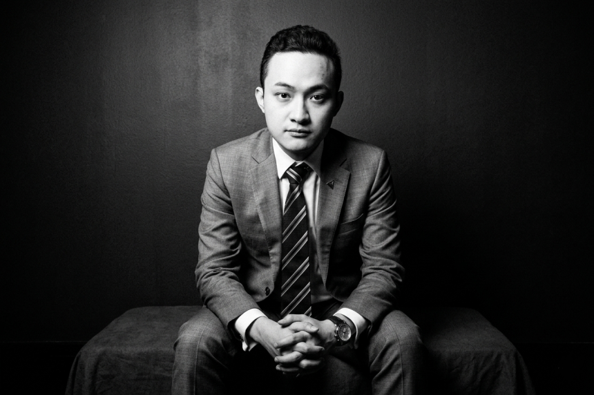 贾斯汀·孙炮轰特朗普系代币治理：控权之争引爆市场警觉