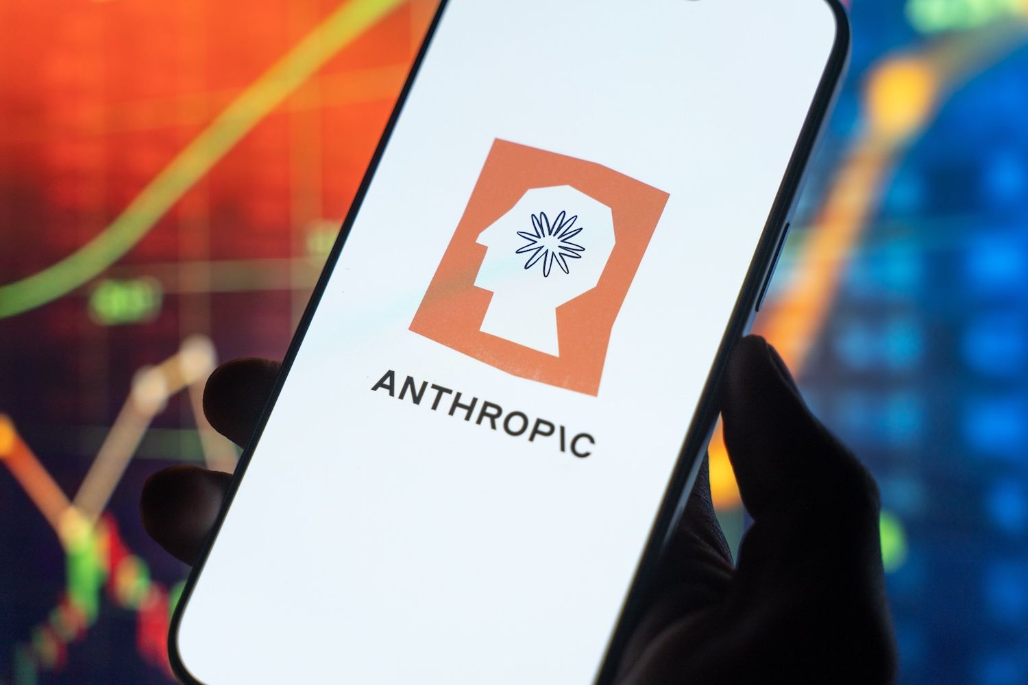AI模型漏洞链暴露：Cloudflare揭示Mythos预览版安全隐忧