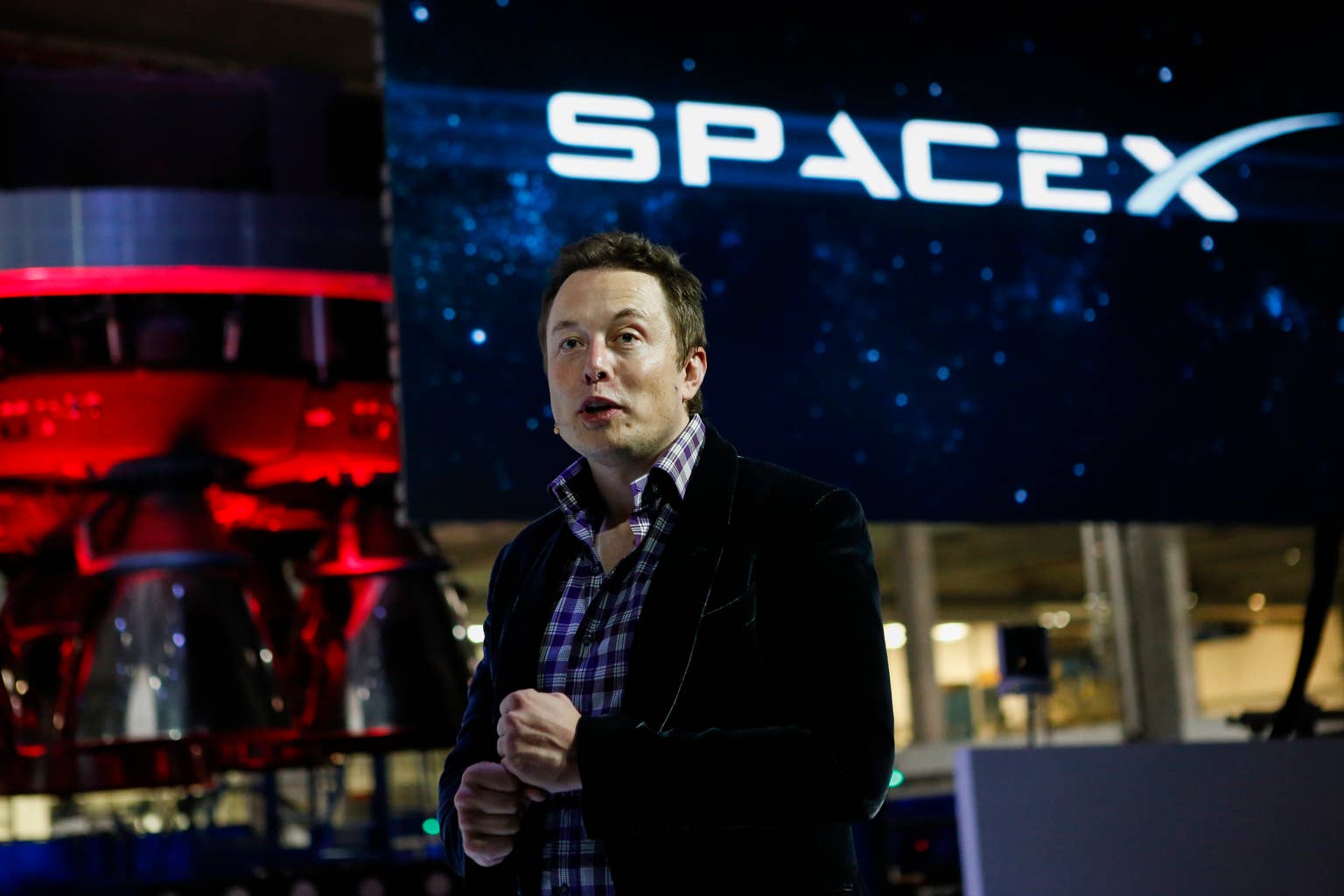 SpaceX上市在即，华尔街分歧加剧