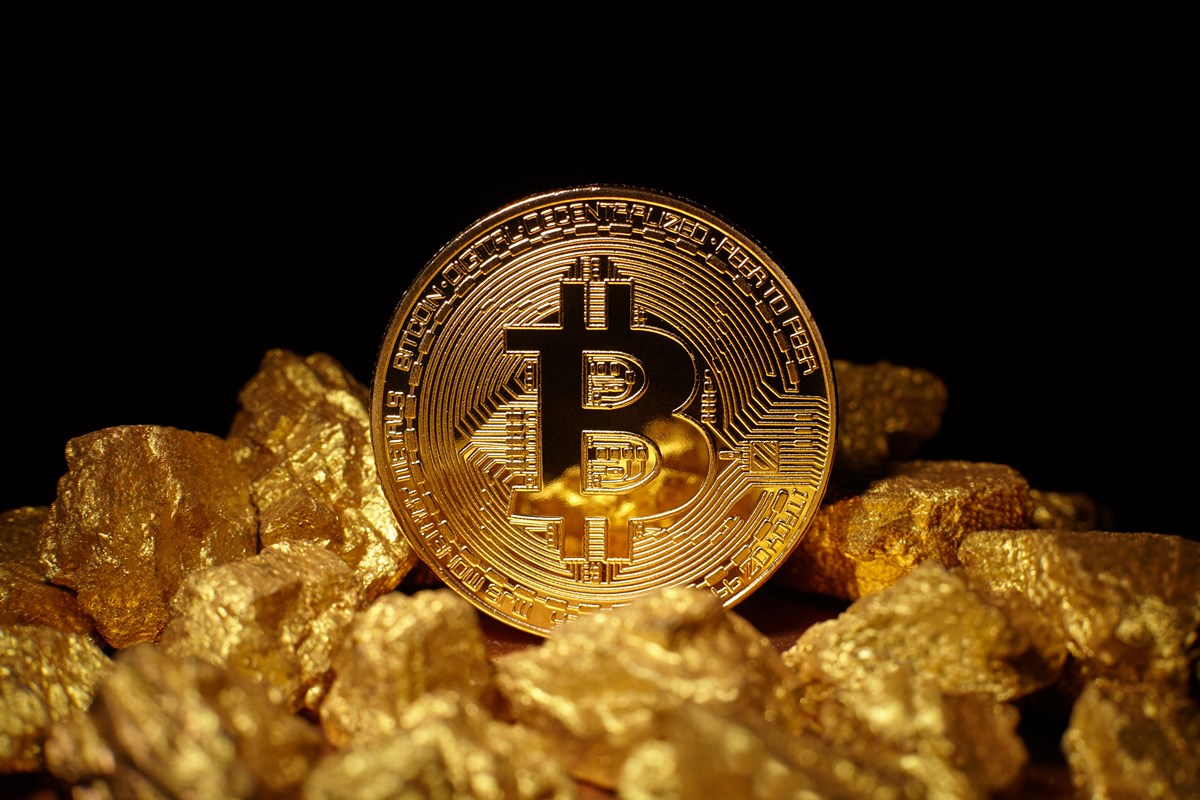 比特币对黄金比率破位：三大阵营博弈谁主沉浮