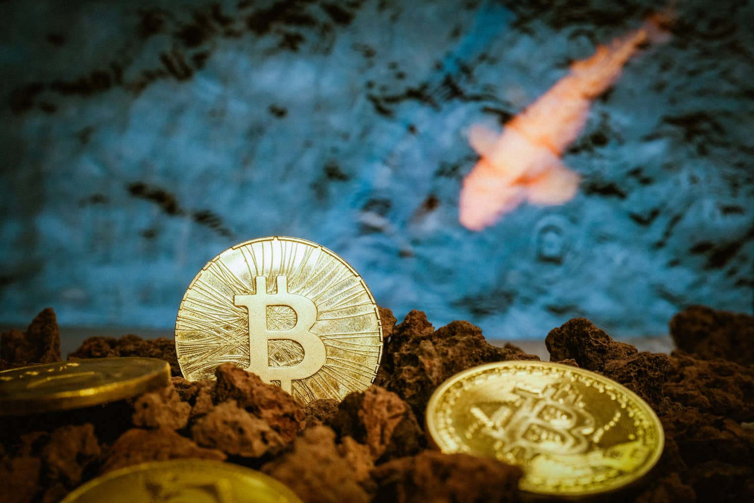Canaan营收暴跌68%，比特币持仓创历史新高